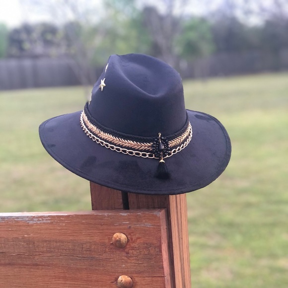 Embellished hat - Picture 2 of 2